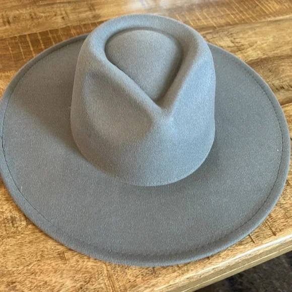 Yucca NWT - Grey Felt Hat; one size; women’s - Picture 3 of 4